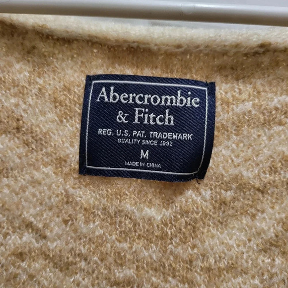 Abercrombie & Fitch Women's Medium Scoop Neck Striped Animal Print Fuzzy Sweater - Picture 2 of 4